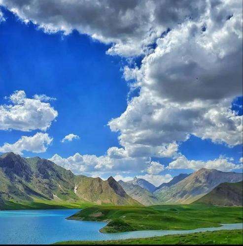 پوبون لوسید دریم کردم اومدم تو دنیات دست هام رو سفت بگیر