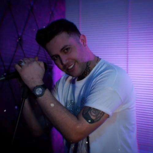 علی احمدیانی دم غروبا که میشه