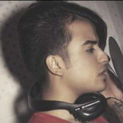 میلاد راستاد نگاه عشقم بارونه اینو یادم میمونه