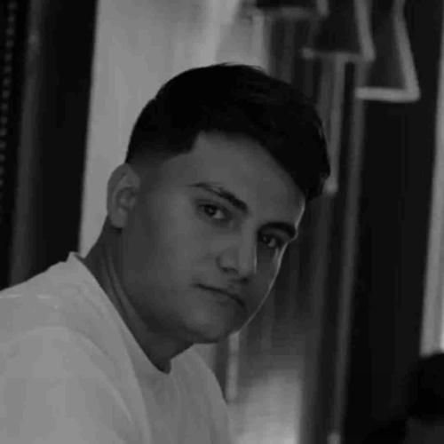 رامین کرمی دلتنگی هر شو کشیدم نخ نخ سیگار دمه باد