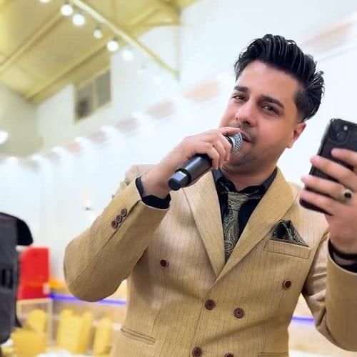 آرش خوشنواز